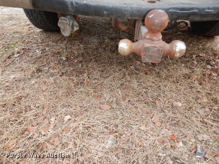 image for item J5570 2000 Ford F250 Super Duty XLT SuperCab pickup truck