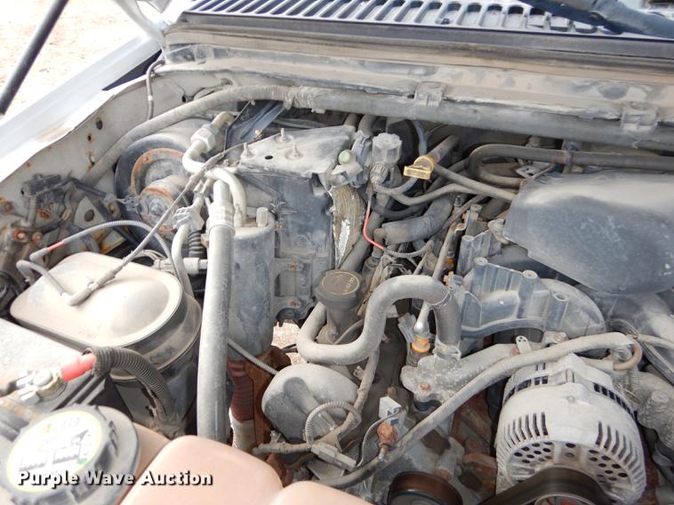 image for item J5571 2001 Ford F250 Super Duty XL pickup truck