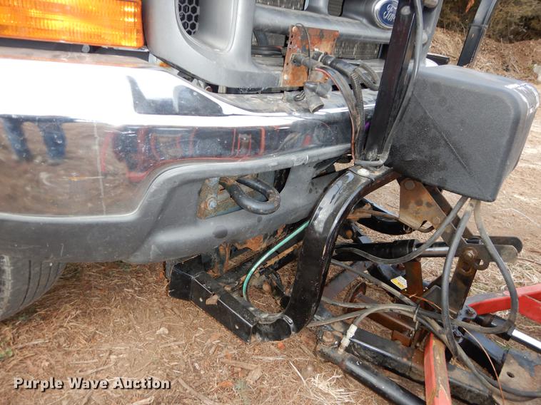 image for item J5571 2001 Ford F250 Super Duty XL pickup truck