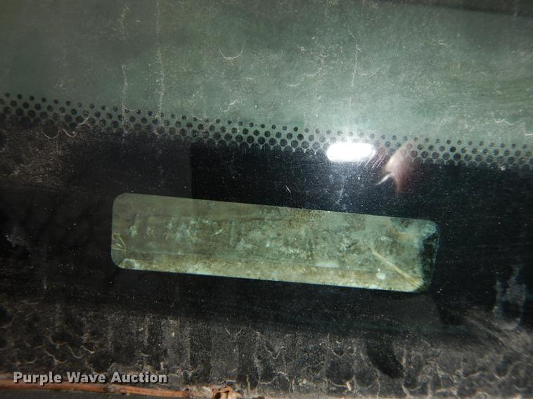 image for item J5572 2002 Ford F250 Super Duty XL pickup truck