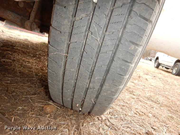 image for item J5573 2003 Ford F250 Super Duty XL SuperCab pickup truck