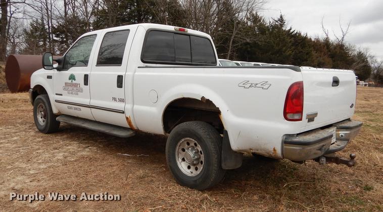 image for item J5574 2000 Ford F250 Super Duty XLT Crew Cab pickup truck