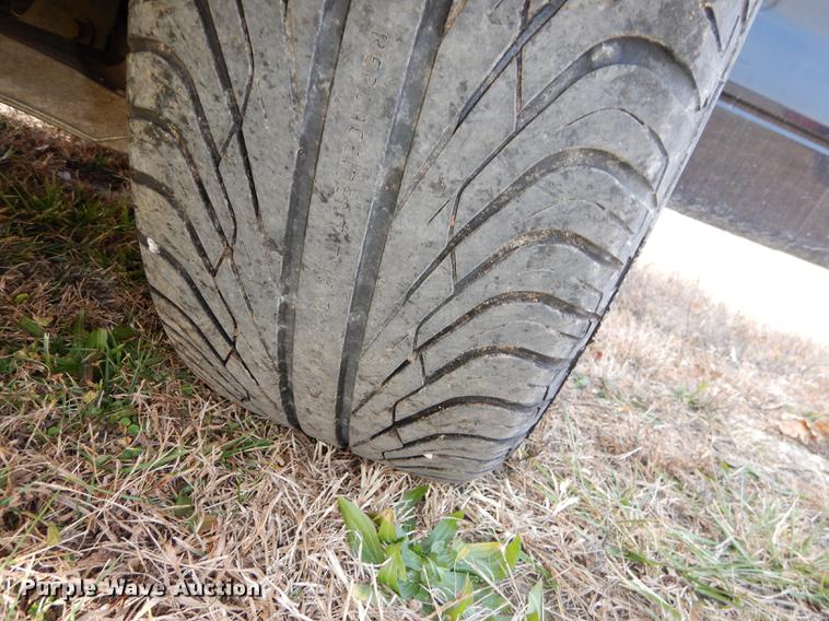 image for item K5786 2004 Ford F150 XLT Crew Cab pickup truck