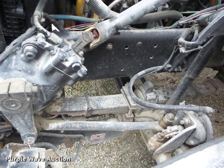 image for item K6291 2001 Ford F750 Crew Cab flatbed truck with DMF Rail Gear