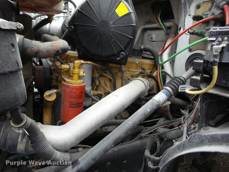 image for item K6291 2001 Ford F750 Crew Cab flatbed truck with DMF Rail Gear