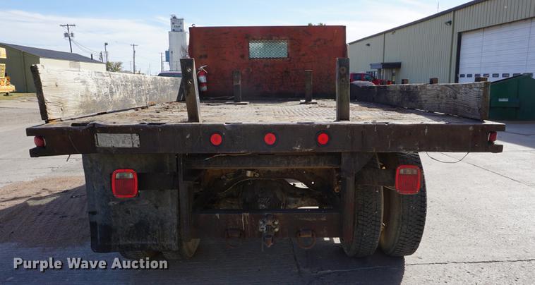 image for item DA1299 1999 Ford F800 flatbed truck