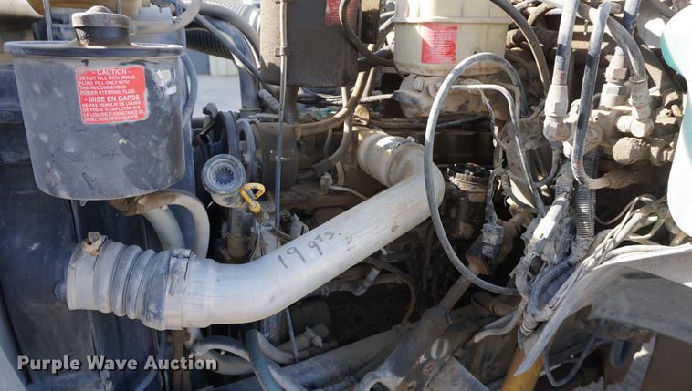 image for item DA1299 1999 Ford F800 flatbed truck