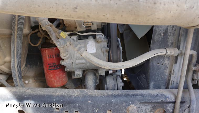 image for item DA1299 1999 Ford F800 flatbed truck