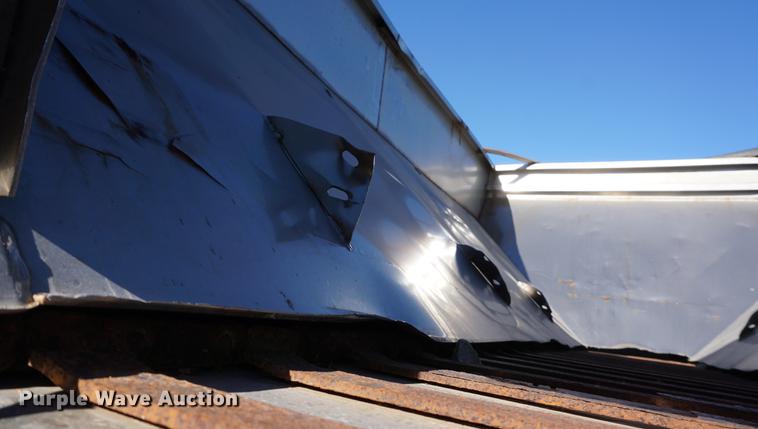 image for item DA1496 2005 Peterbilt 357 dump truck