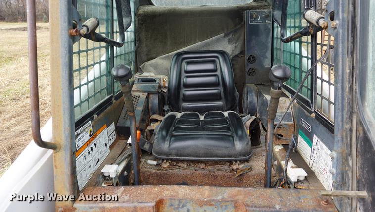 image for item DB0328 1999 Bobcat 863 skid steer