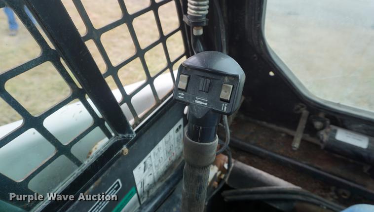 image for item DB0328 1999 Bobcat 863 skid steer