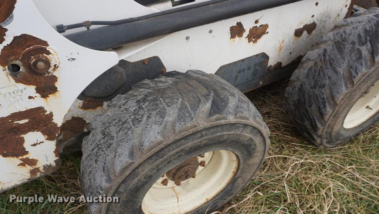 image for item DB0328 1999 Bobcat 863 skid steer
