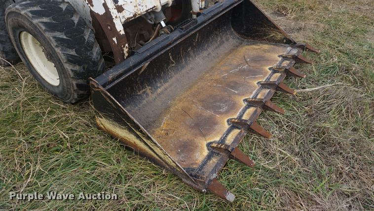 image for item DB0328 1999 Bobcat 863 skid steer