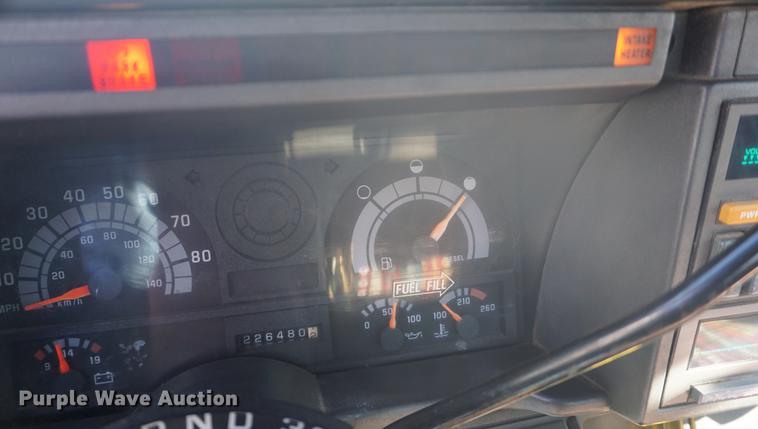 image for item DB0331 1995 GMC TopKick utility truck