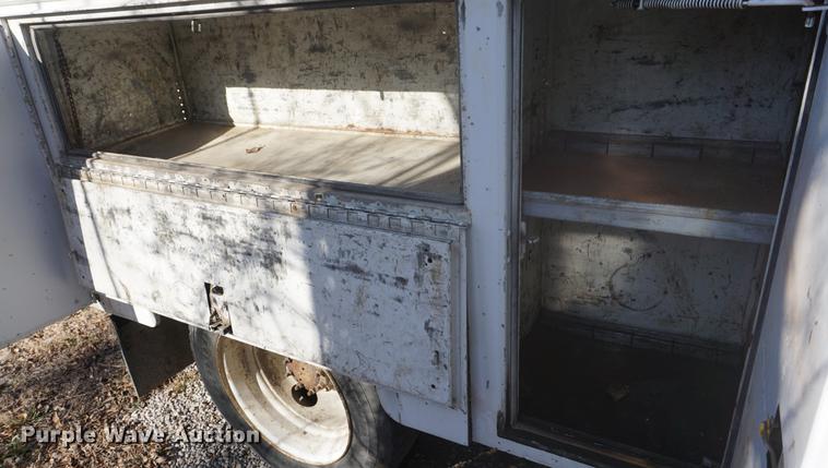 image for item DB0331 1995 GMC TopKick utility truck