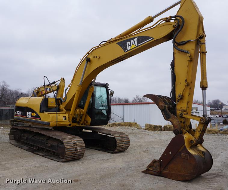 image for item DB0341 2002 Caterpillar 320CL excavator