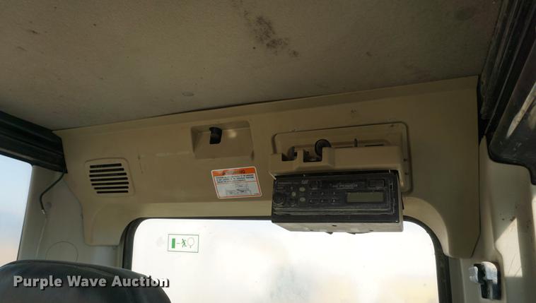 image for item DB0341 2002 Caterpillar 320CL excavator