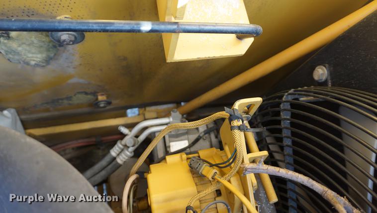 image for item DB0341 2002 Caterpillar 320CL excavator