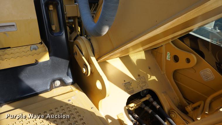 image for item DB0341 2002 Caterpillar 320CL excavator