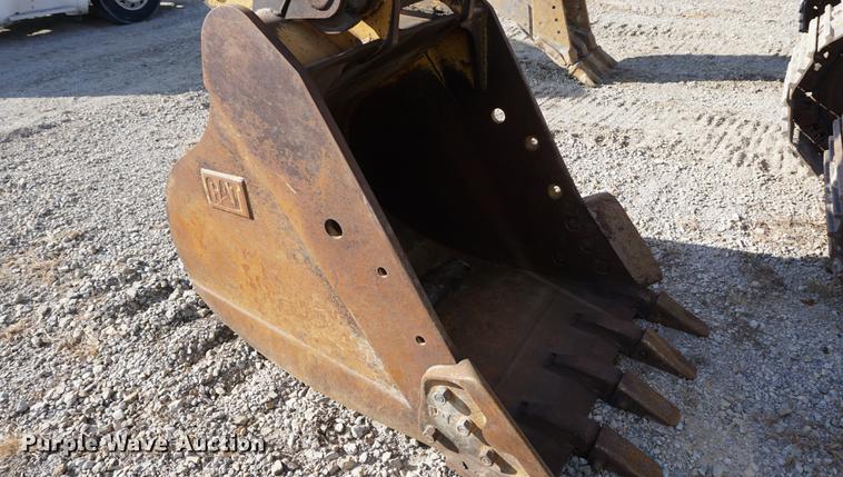 image for item DB0341 2002 Caterpillar 320CL excavator
