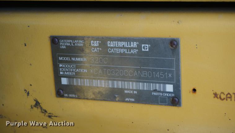 image for item DB0341 2002 Caterpillar 320CL excavator