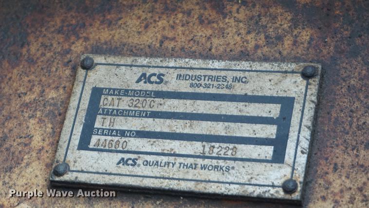 image for item DB0341 2002 Caterpillar 320CL excavator