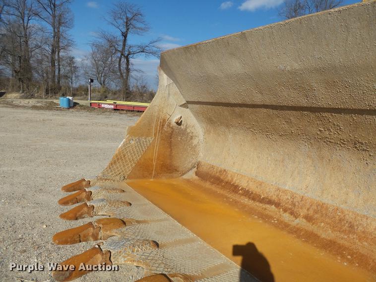 image for item DB7238 2006 Komatsu WA500-6 wheel loader