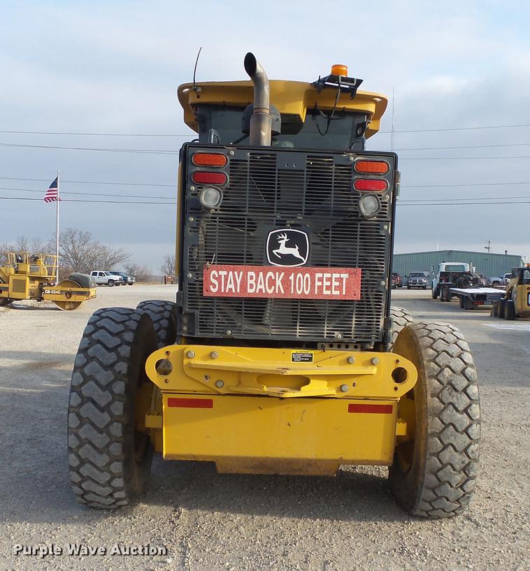 image for item DB7322 2009 John Deere 770G motor grader