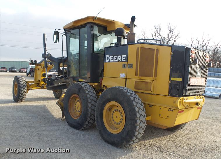 image for item DB7322 2009 John Deere 770G motor grader