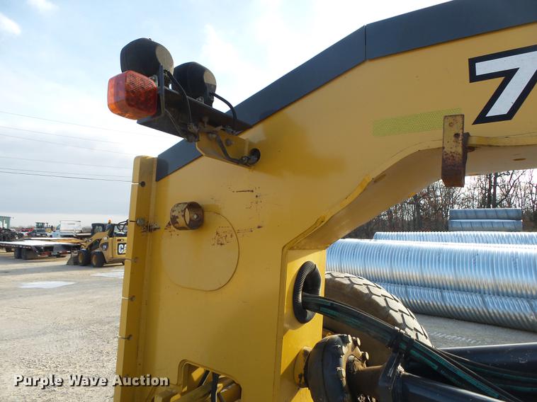 image for item DB7322 2009 John Deere 770G motor grader