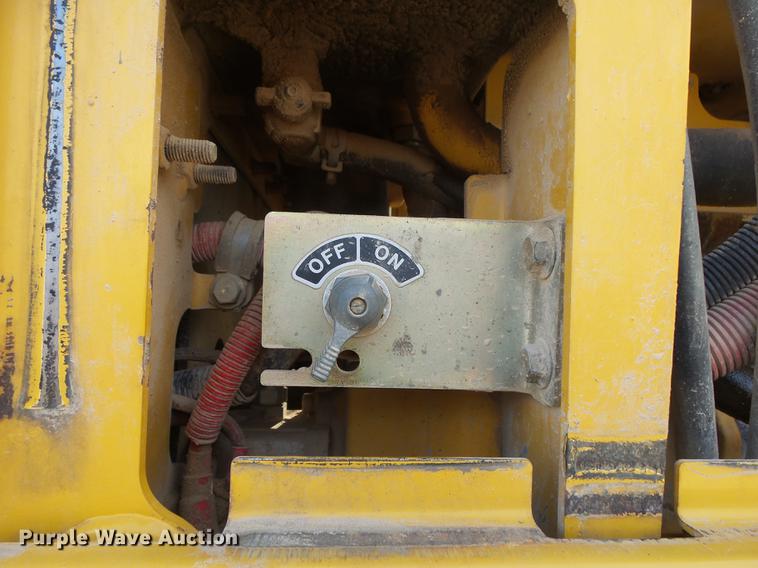 image for item DB7322 2009 John Deere 770G motor grader