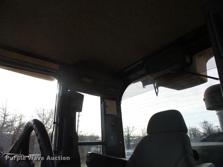 image for item DB7322 2009 John Deere 770G motor grader