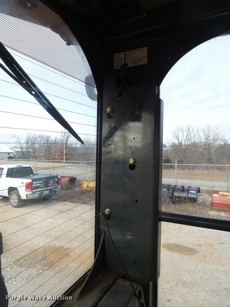 image for item DB7322 2009 John Deere 770G motor grader