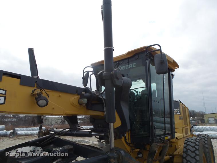 image for item DB7323 2009 John Deere 770G motor grader