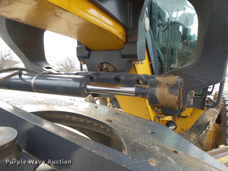 image for item DB7323 2009 John Deere 770G motor grader