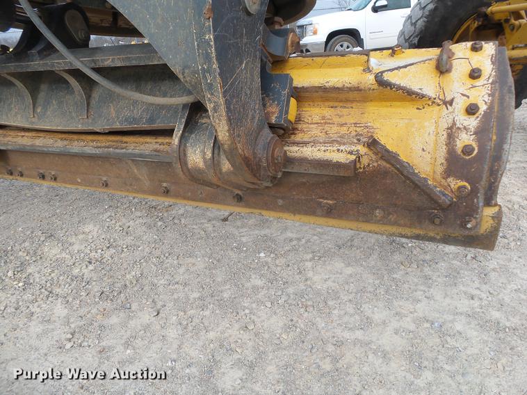 image for item DB7323 2009 John Deere 770G motor grader