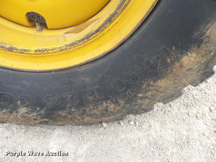 image for item DB7323 2009 John Deere 770G motor grader