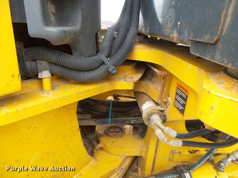 image for item DB7323 2009 John Deere 770G motor grader