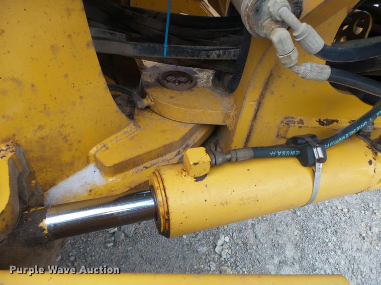 image for item DB7323 2009 John Deere 770G motor grader