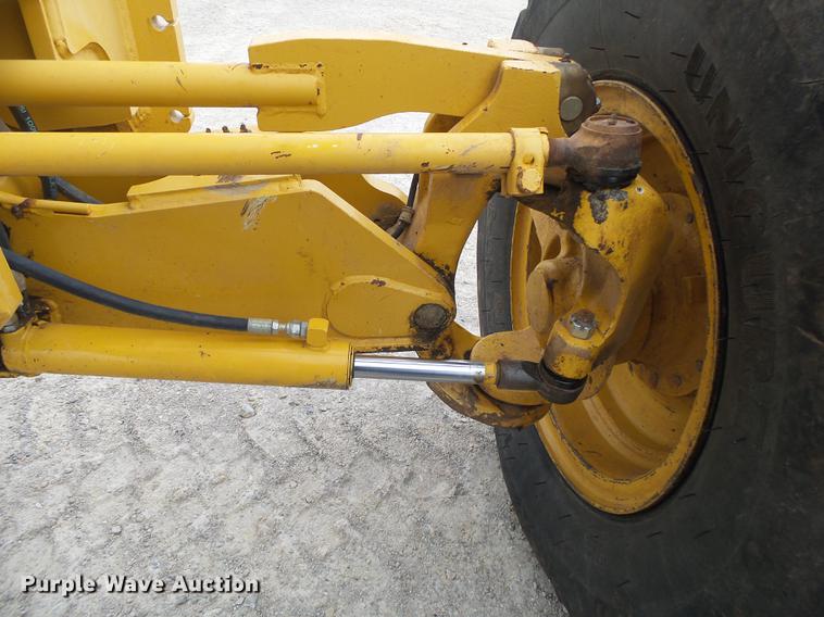 image for item DB7323 2009 John Deere 770G motor grader