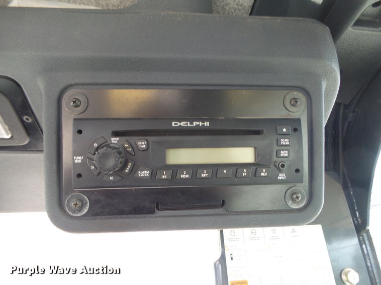 image for item DB7323 2009 John Deere 770G motor grader