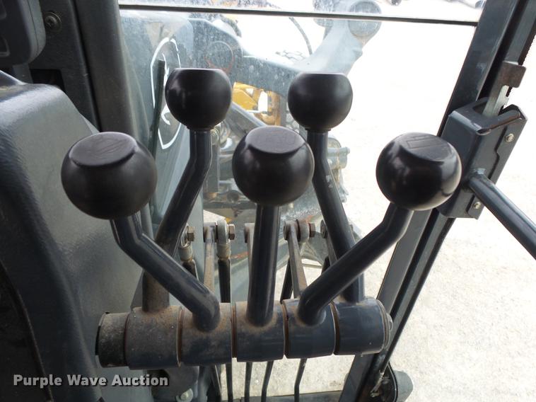 image for item DB7323 2009 John Deere 770G motor grader