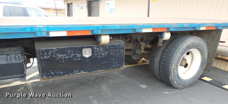 image for item DB9831 2002 International 4300 flat dump bed truck
