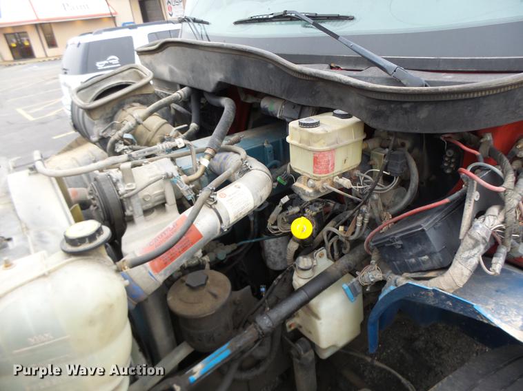 image for item DB9831 2002 International 4300 flat dump bed truck