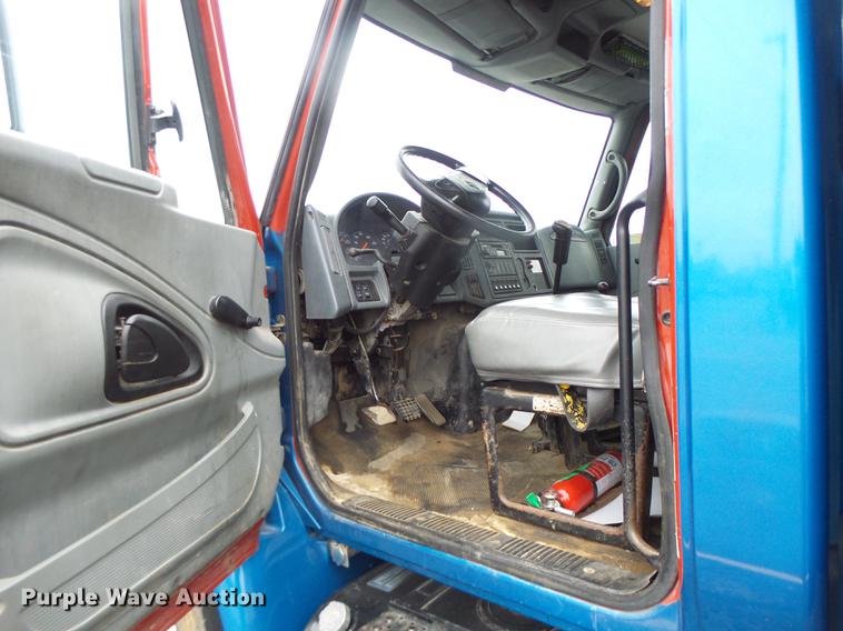 image for item DB9831 2002 International 4300 flat dump bed truck