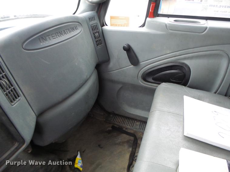 image for item DB9831 2002 International 4300 flat dump bed truck