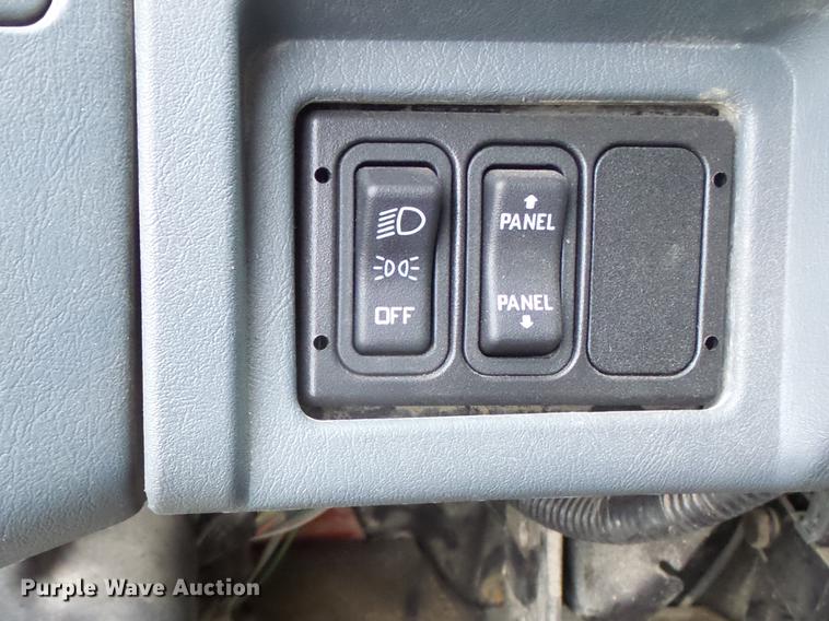 image for item DB9831 2002 International 4300 flat dump bed truck