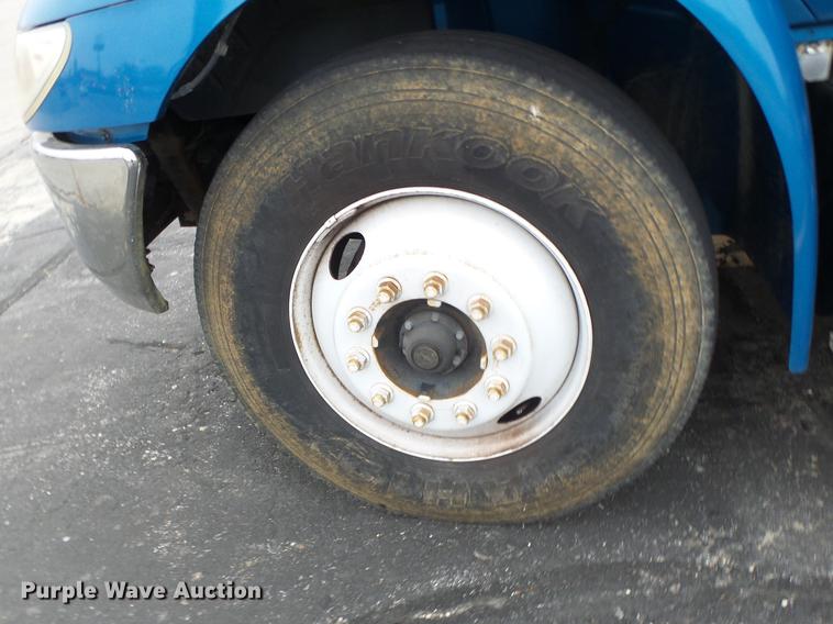 image for item DB9831 2002 International 4300 flat dump bed truck