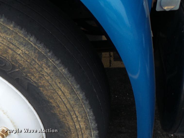 image for item DB9831 2002 International 4300 flat dump bed truck