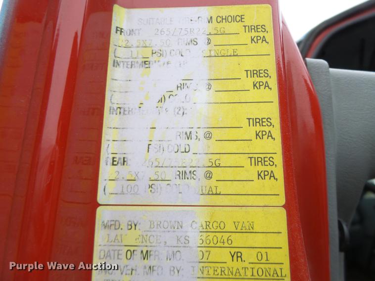 image for item DB9831 2002 International 4300 flat dump bed truck